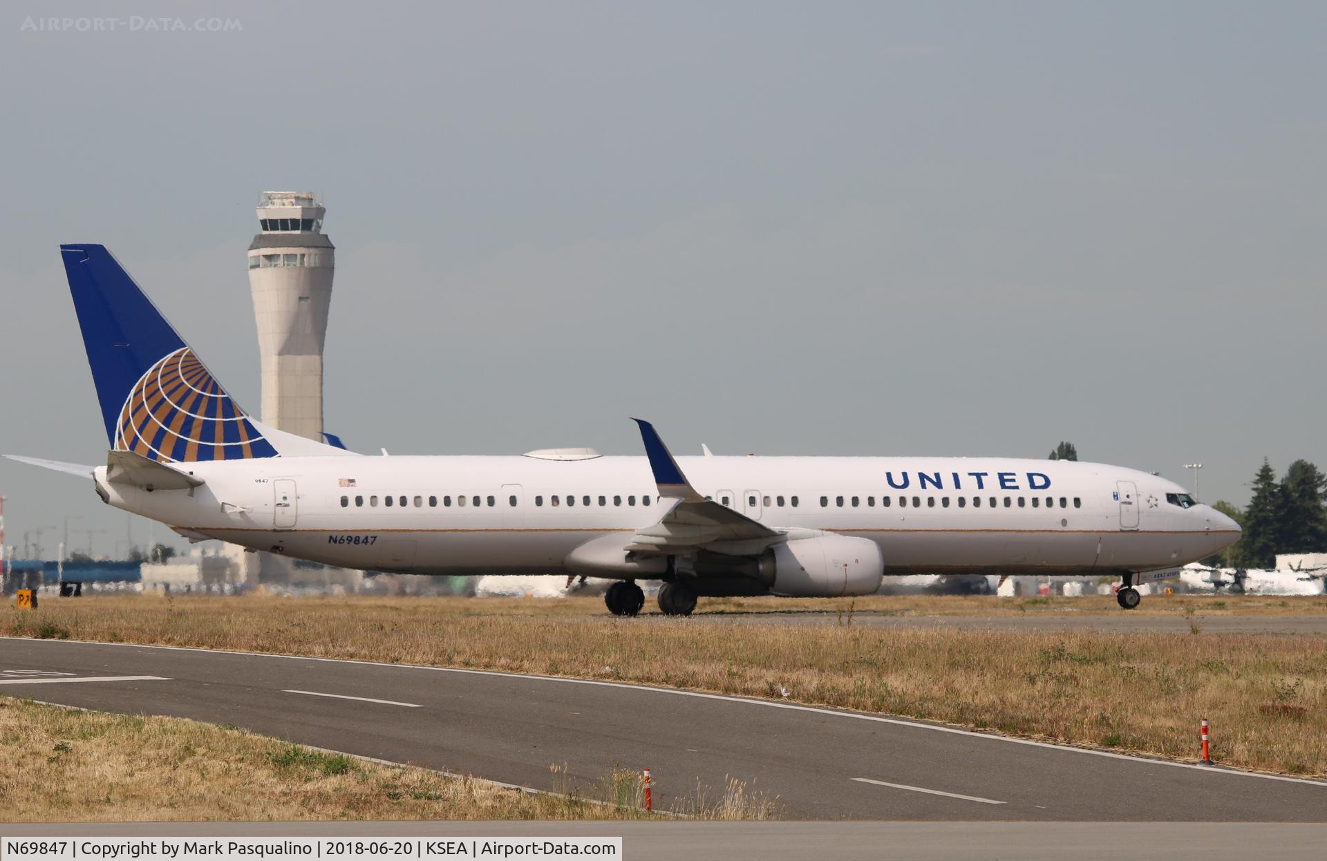 N69847, 2015 Boeing 737-924/ER C/N 42187, Boeing 737-900ER