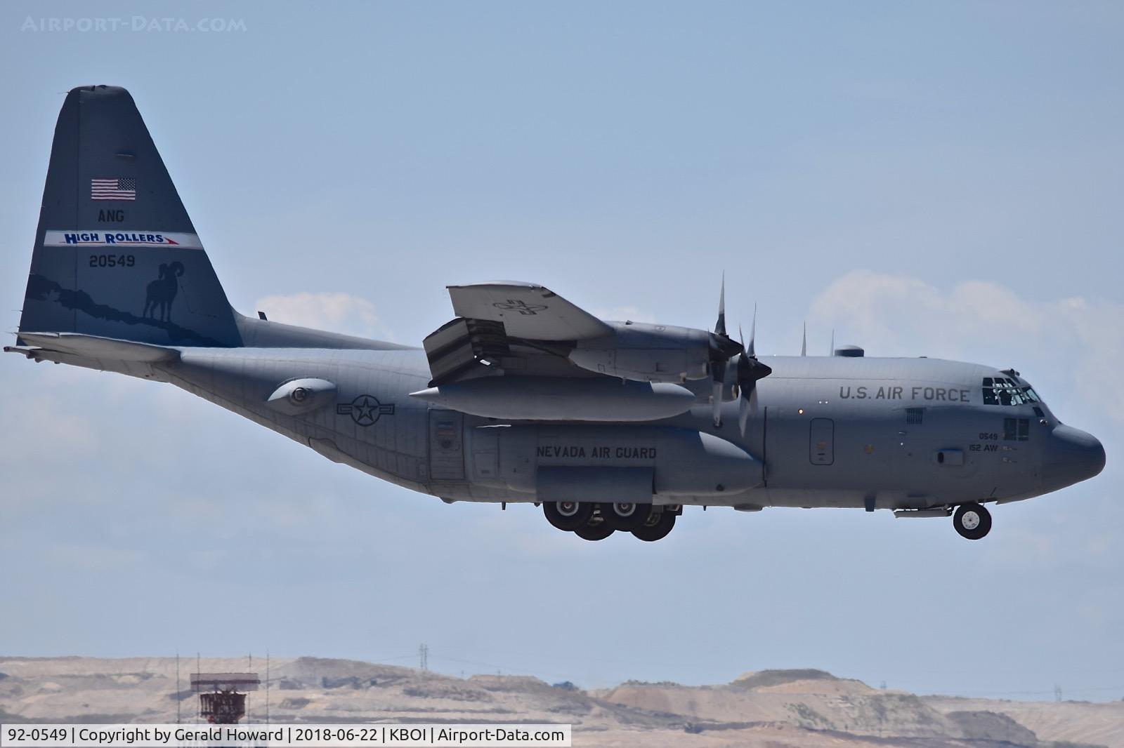 92-0549, 1992 Lockheed C-130H Hercules C/N 382-5337, Landing RWY 28L.  152nd AW, Nevada ANG, Reno, NV.