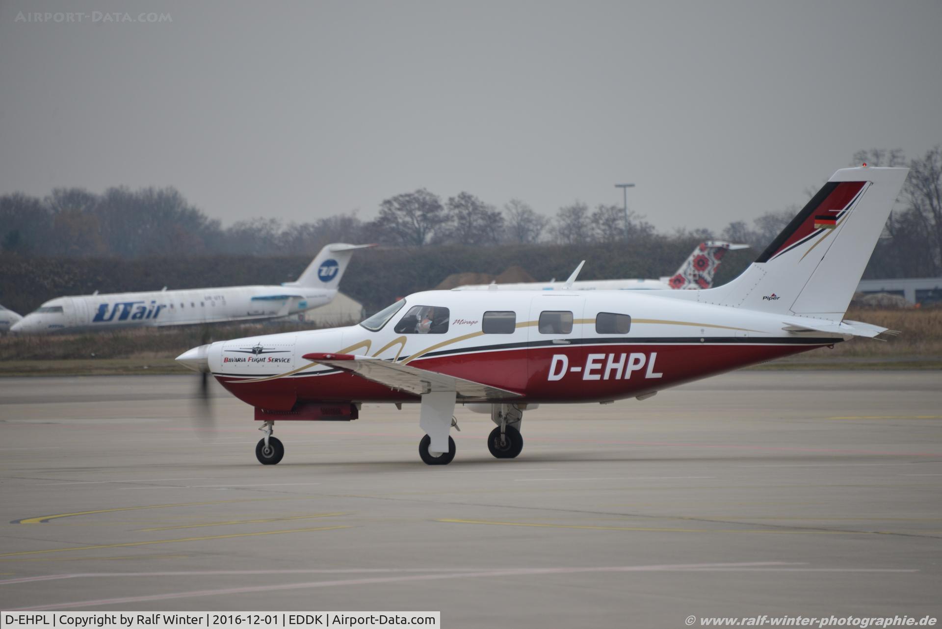 D-EHPL, Piper PA-46-350P Malibu Mirage Malibu Mirage C/N 4636471, Piper PA-46-350P Malibu Mirage - Bavaria Flight Service - 46-36471 - D-EHPL - 01.12.2016 - CGN