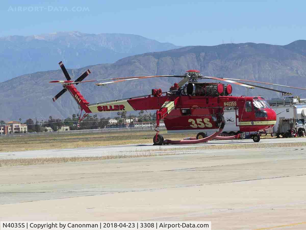 N4035S, 1975 Sikorsky S-64E C/N 64099, Parked