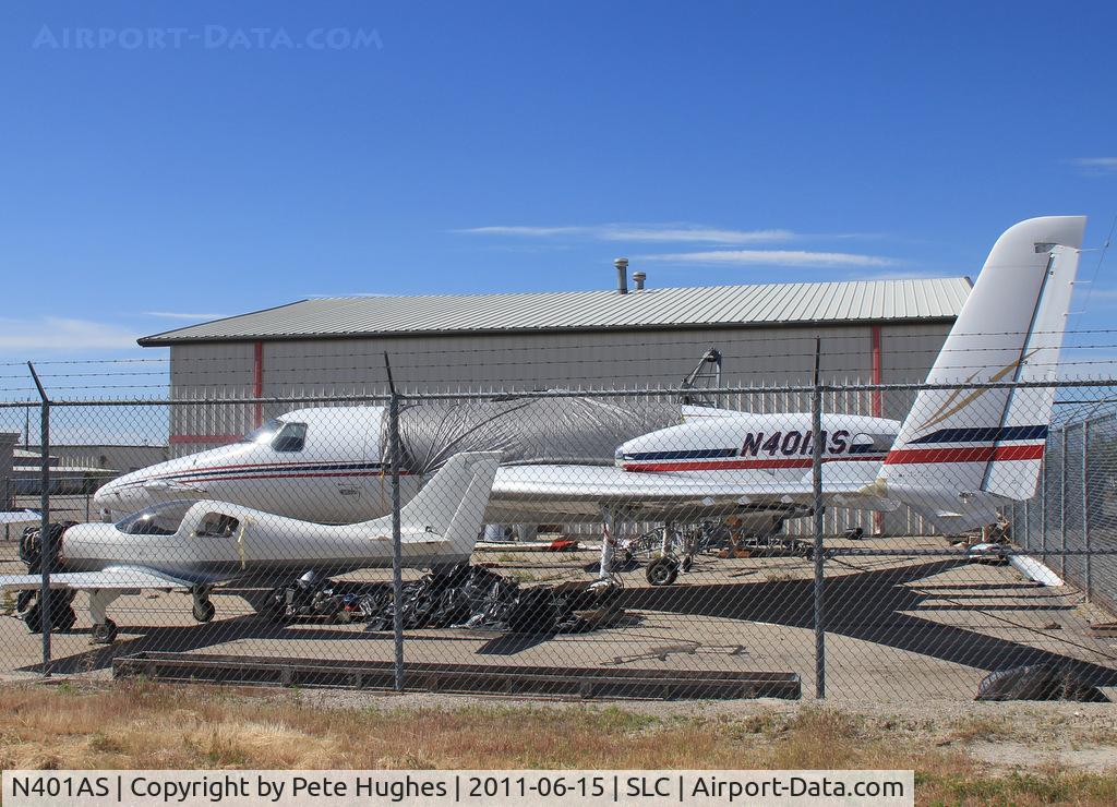 N401AS, 1991 Beech 2000 Starship C/N NC-19, N401AS Beech Starship at Salt Lake City Utah - sorry about the fence!