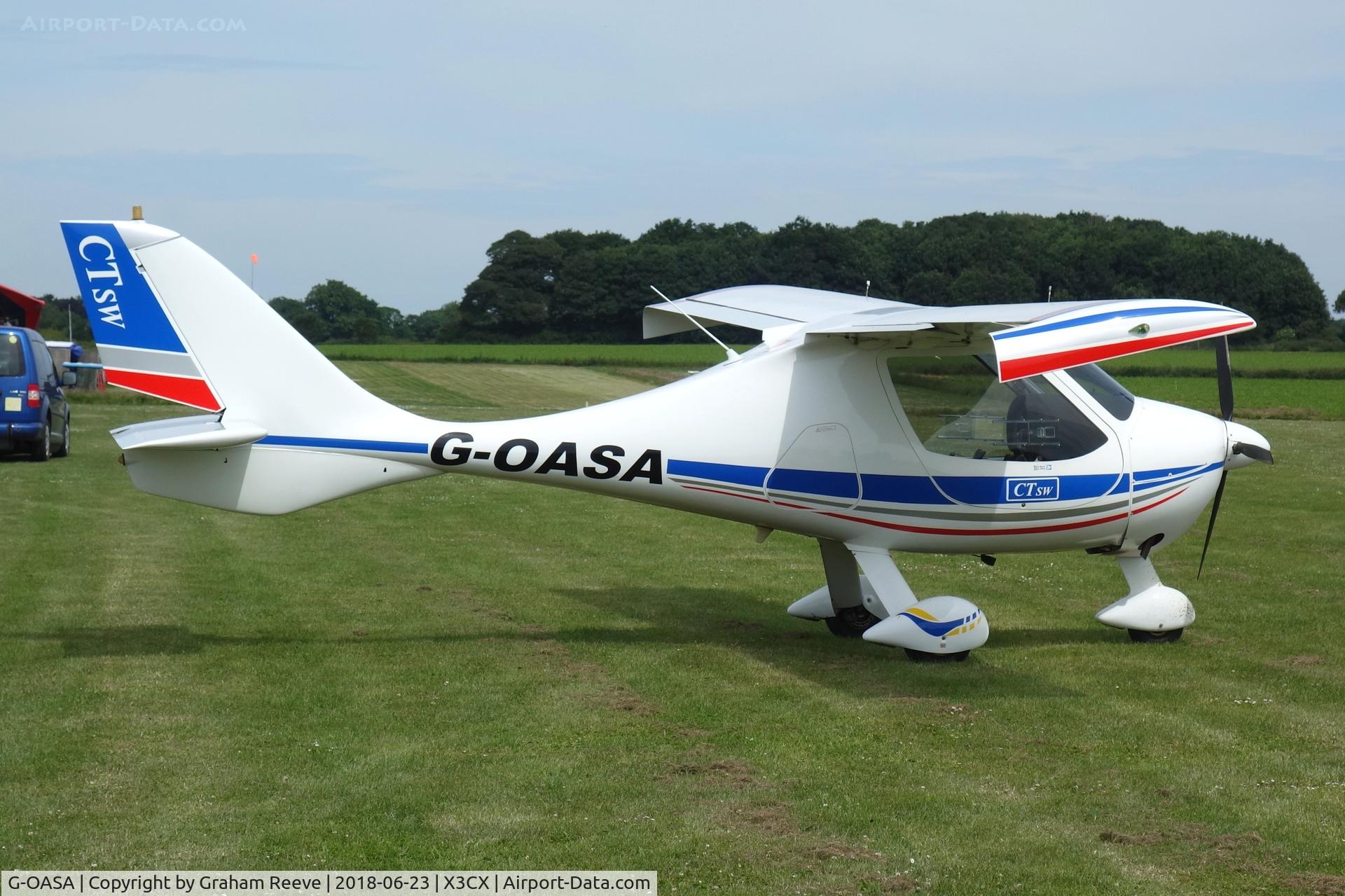 G-OASA, 2009 Flight Design CTSW C/N 8497, Parked at Northrepps.