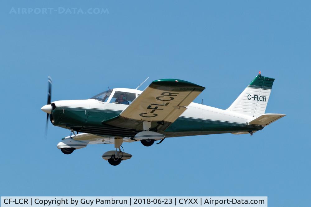 CF-LCR, 1971 Piper PA-28-140 C/N 28-7125614, Landing