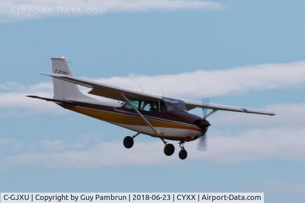 C-GJXU, 1970 Cessna 172K Skyhawk C/N 17259040, Landing