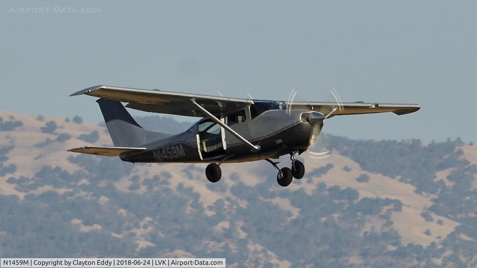 N1459M, 1969 Cessna U206E Skywagon C/N U20601459, Livermore Airport California 2018.