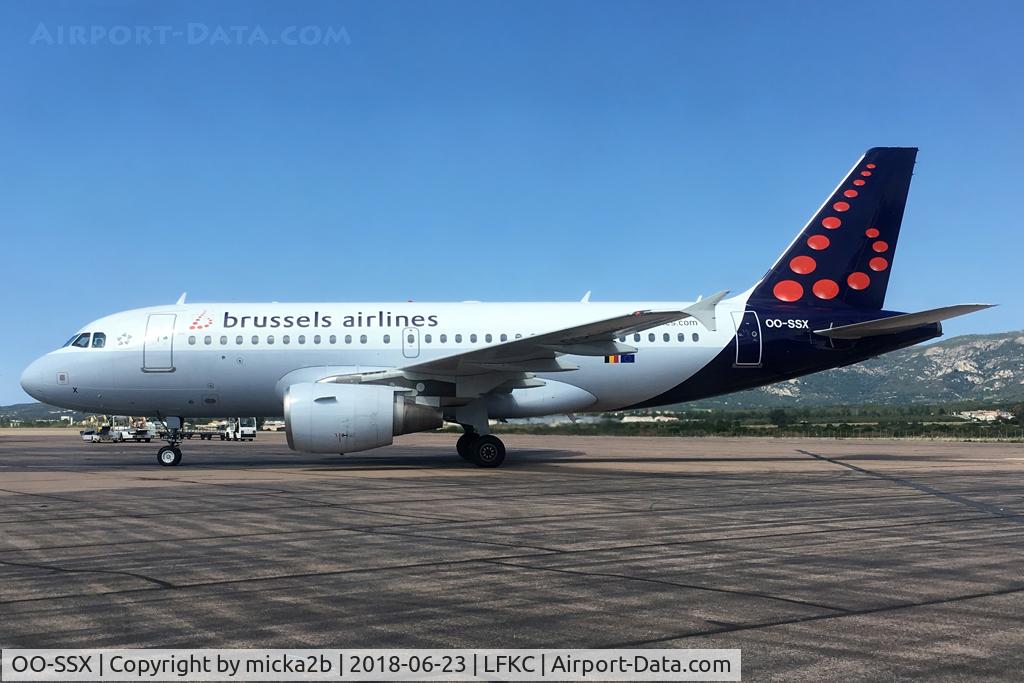 OO-SSX, 2004 Airbus A319-111 C/N 2260, Parked