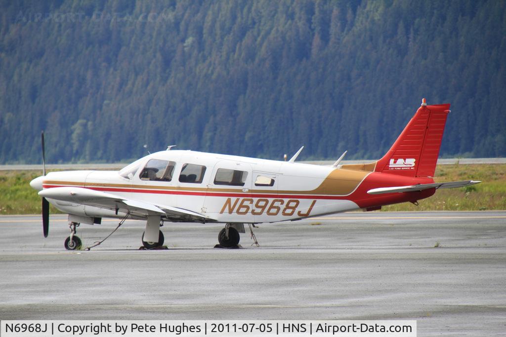 N6968J, 1976 Piper PA-32R-300 Cherokee Lance C/N 32R-7680397, N6968J Pa32R at Haines, AK