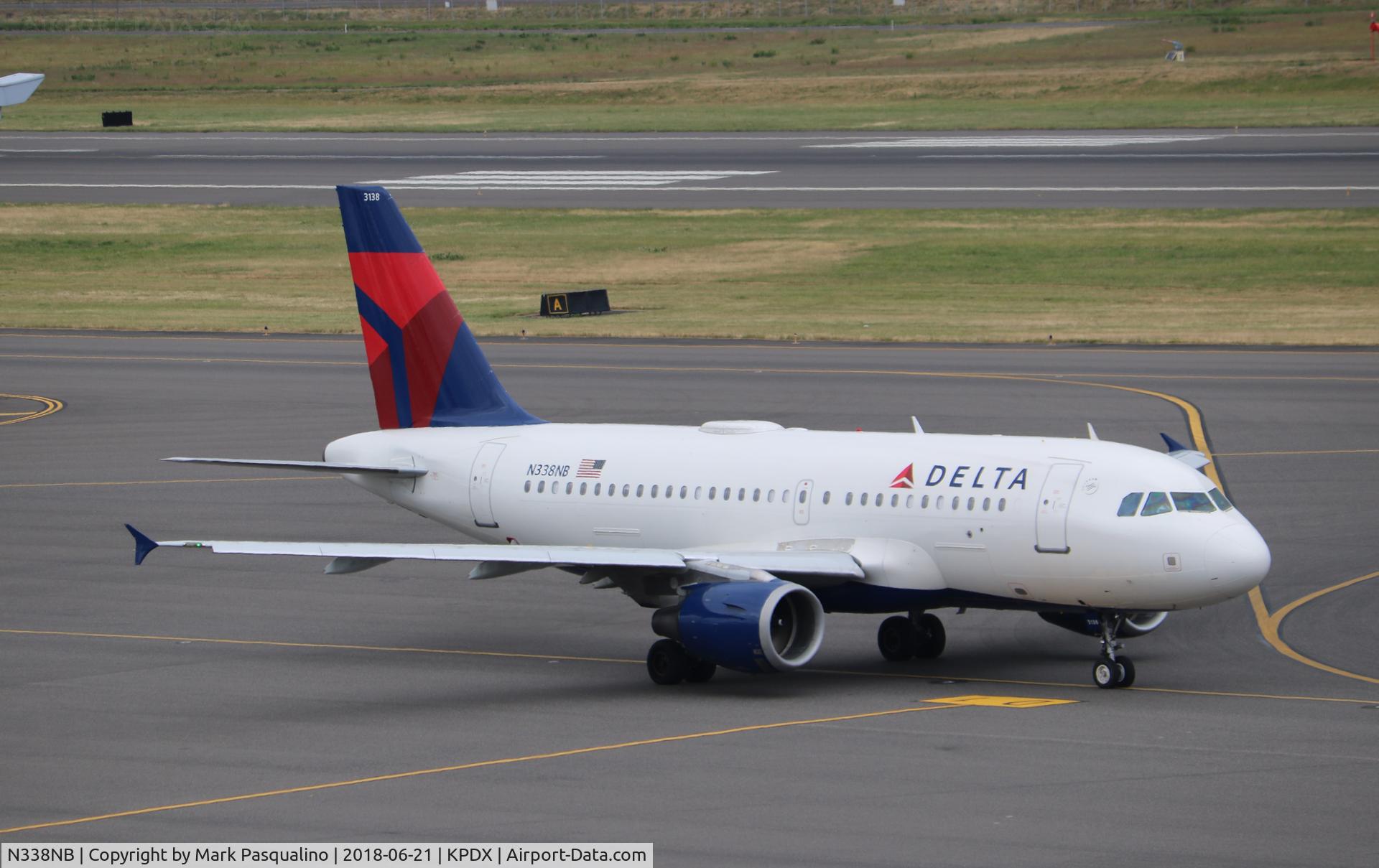 N338NB, 2002 Airbus A319-114 C/N 1693, Airbus A319-114