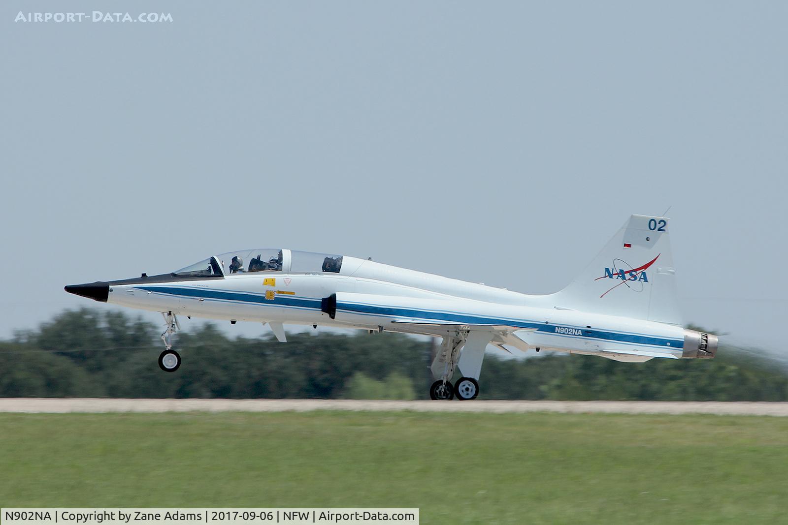 N902NA, 1963 Northrop T-38A C/N 63-8193, NASA T-38 departing NAS Fort Worth after Hurricane Harvey Evacuation