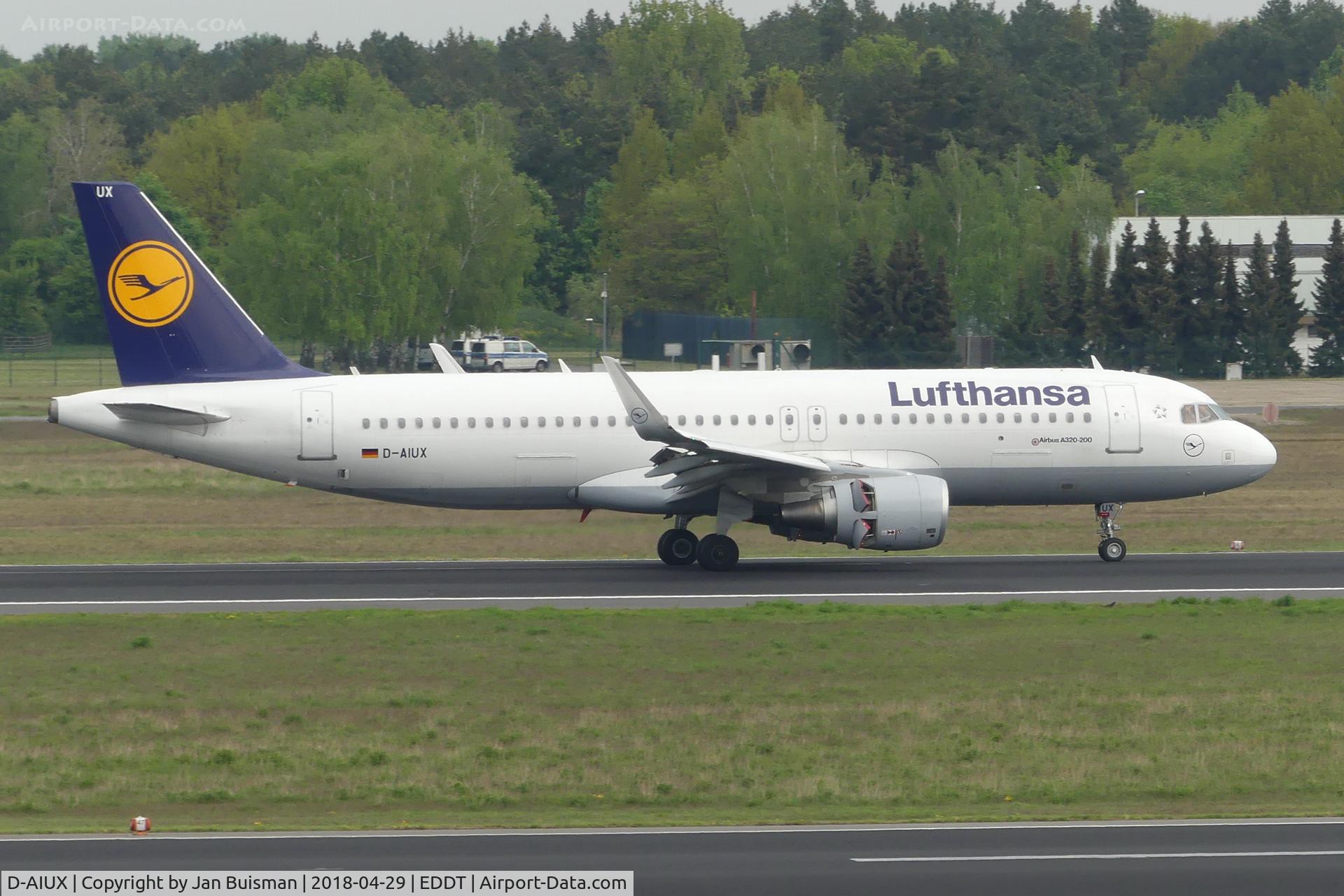 D-AIUX, 2016 Airbus A320-214 C/N 7256, Lufthansa