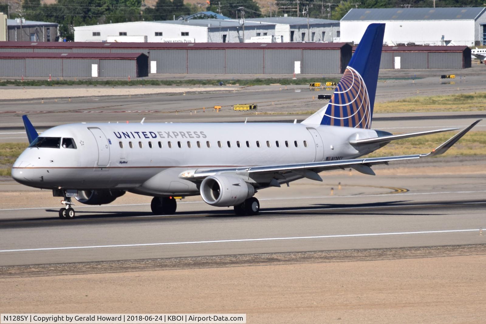 N128SY, 2014 Embraer 175LR (ERJ-170-200LR) C/N 17000445, Take off on RWY 10L.