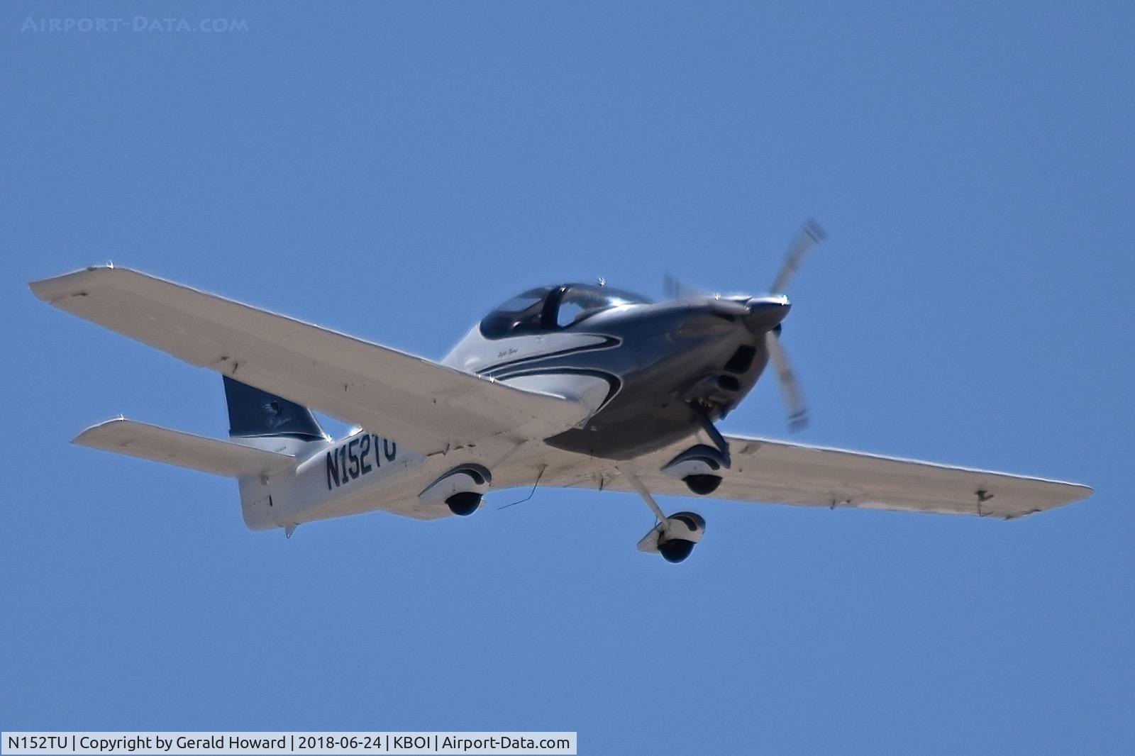 N152TU, 2016 Tecnam Astore C/N 052, Climb out from RWY 28R.