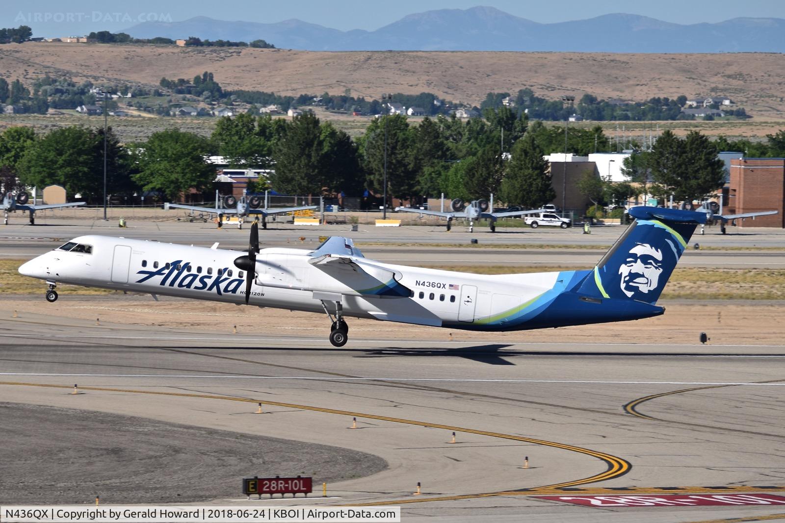N436QX, 2008 De Havilland Canada DHC-8-402 Dash 8 C/N 4236, Take off from RWY 10L.