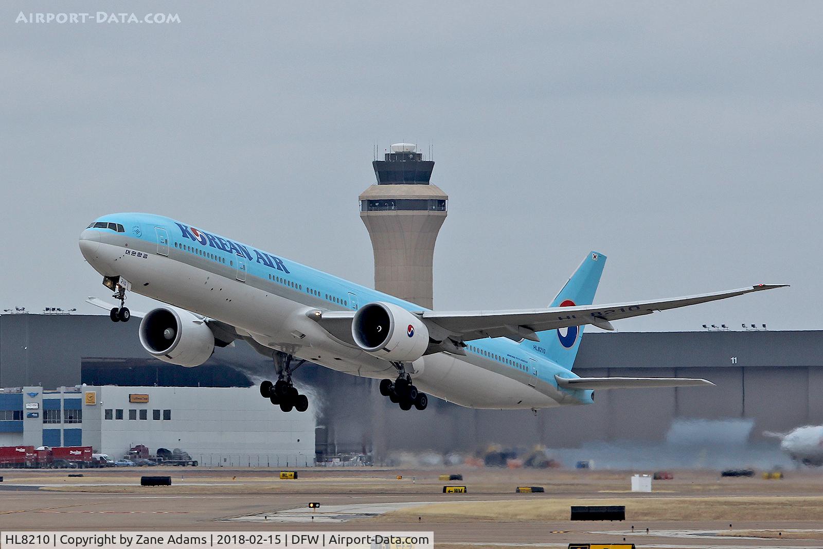 HL8210, 2010 Boeing 777-3B5/ER C/N 40377, Departing DFW Airport