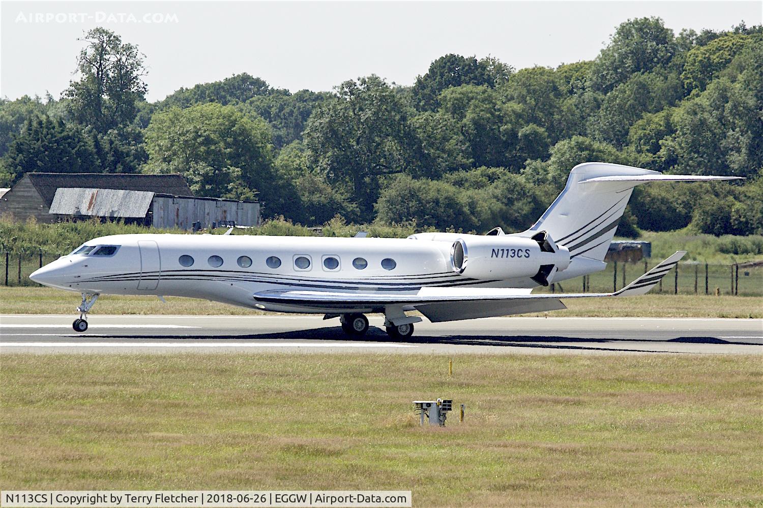 N113CS, 2014 Gulfstream G-VI (G650ER) C/N 6090, at London Luton