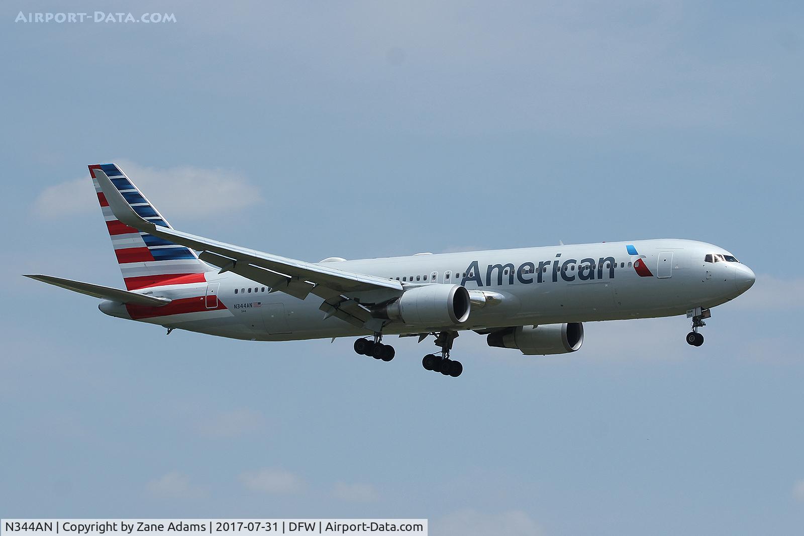 N344AN, 2003 Boeing 767-323 C/N 33083, Departing DFW Airport