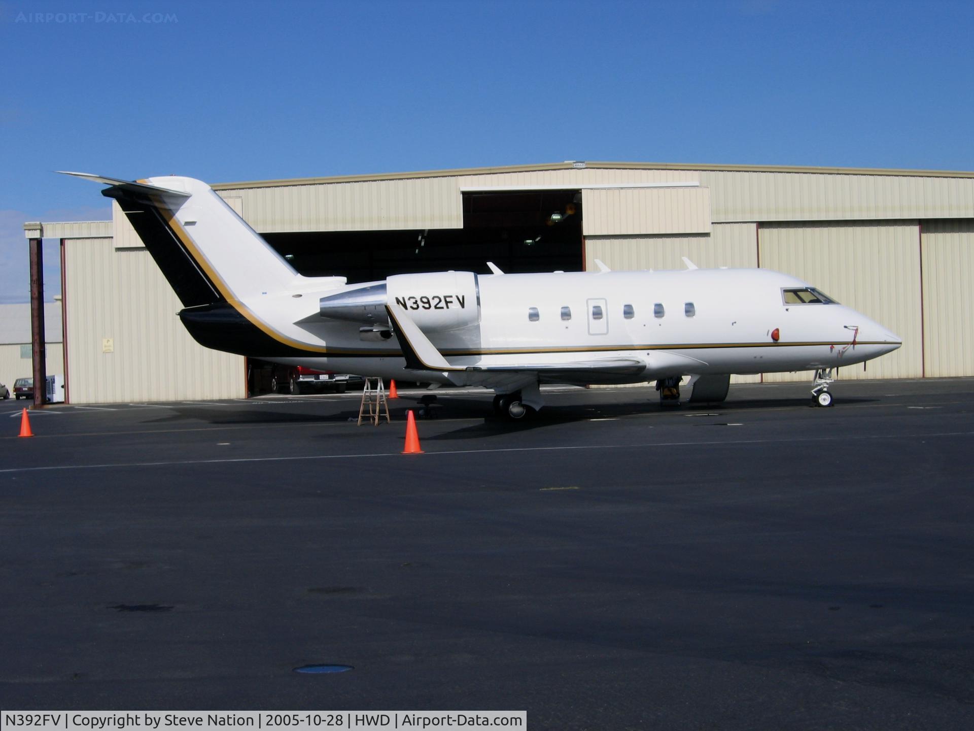 N392FV, 1984 Canadair CL-600-2A12 Challenger 601 C/N 3032, Sugar Pine Aviation Canadair CL-600-2A12 at Hayward, CA