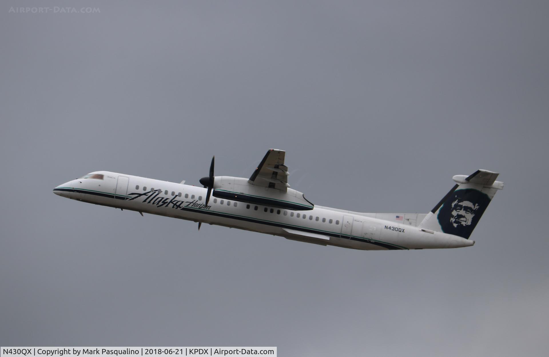 N430QX, 2007 Bombardier DHC-8-402 Dash 8 C/N 4163, DHC-8-402