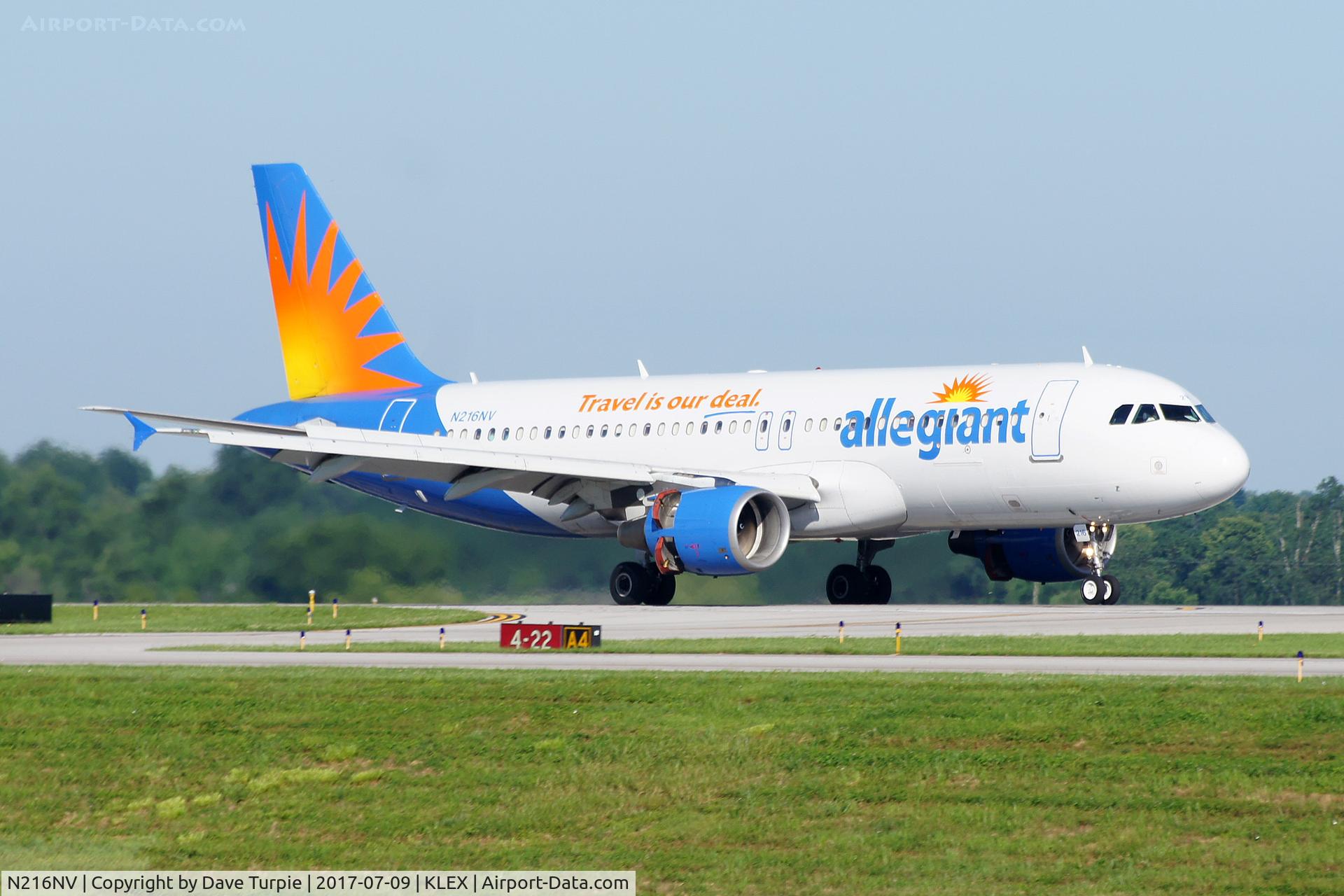 N216NV, 2000 Airbus A320-214 C/N 1318, No comment.