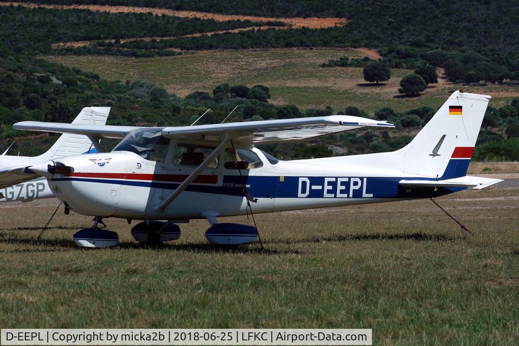 D-EEPL, Reims F172N Skyhawk Skyhawk C/N F172-01539, Parked