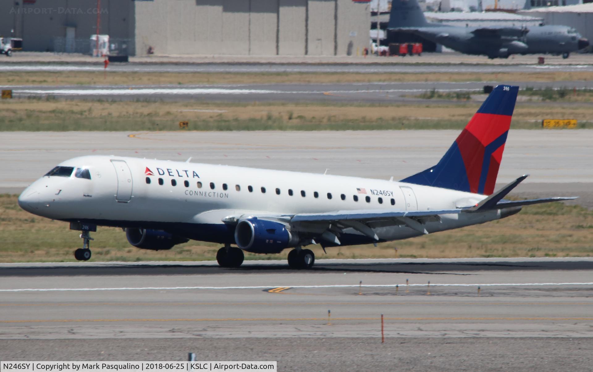 N246SY, 2016 Embraer 175LR (ERJ-170-200LR) C/N 17000607, ERJ 170-200 LR