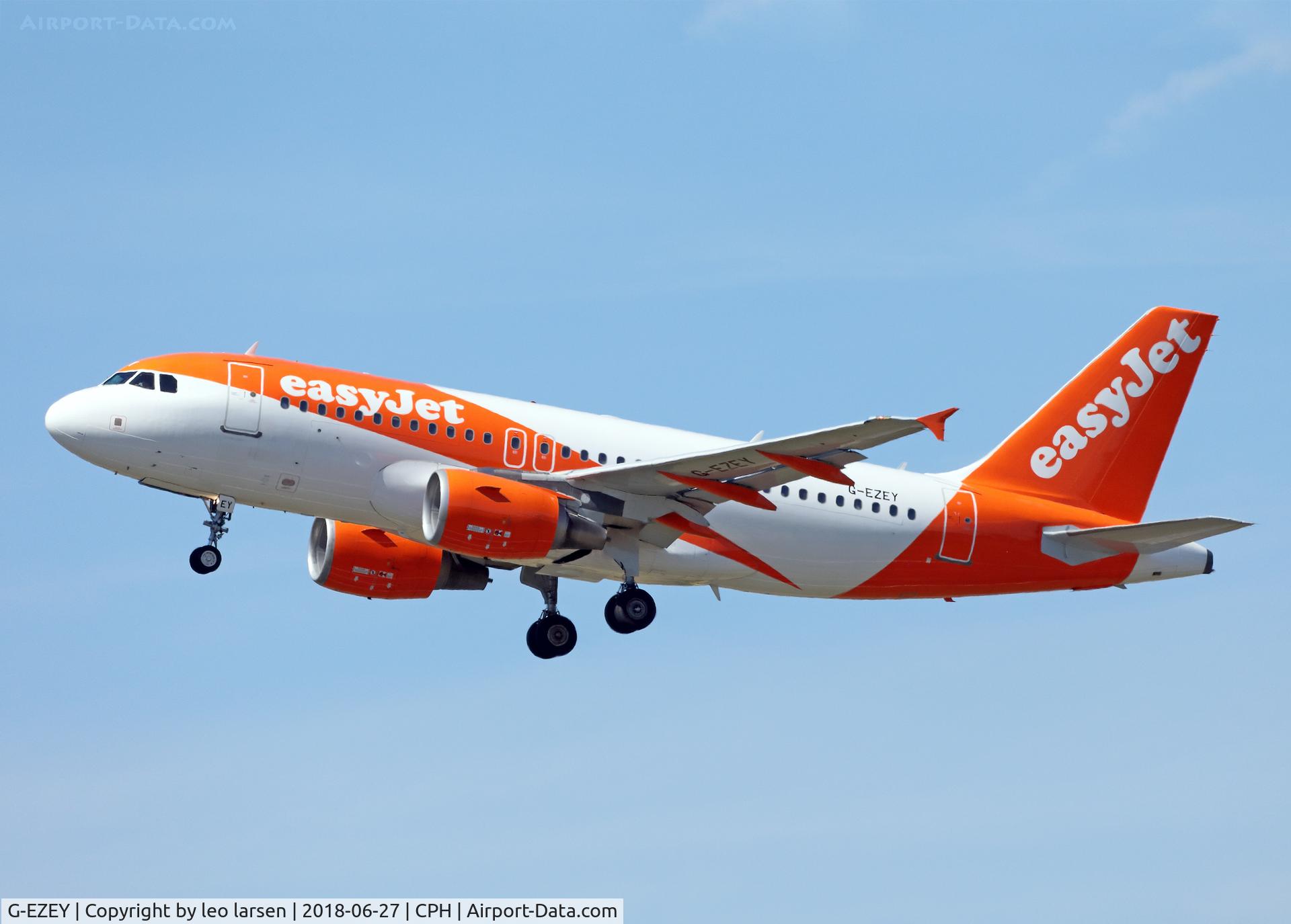 G-EZEY, 2004 Airbus A319-111 C/N 2353, Copenhagen 27.6.2018 T/O R-22R