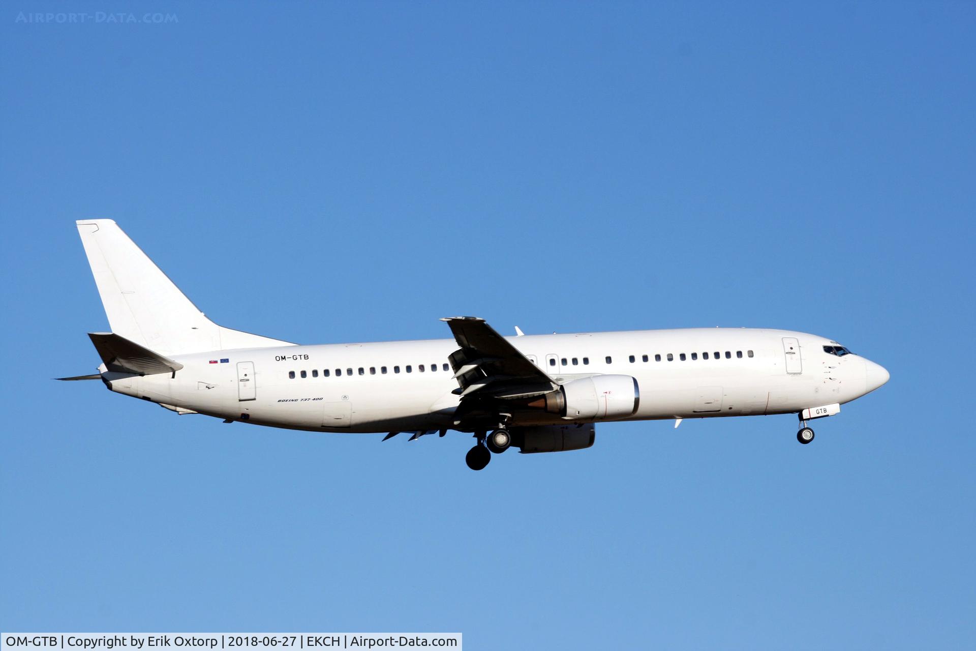 OM-GTB, 1997 Boeing 737-49R C/N 28882, OM-GTB landing rw 22L
