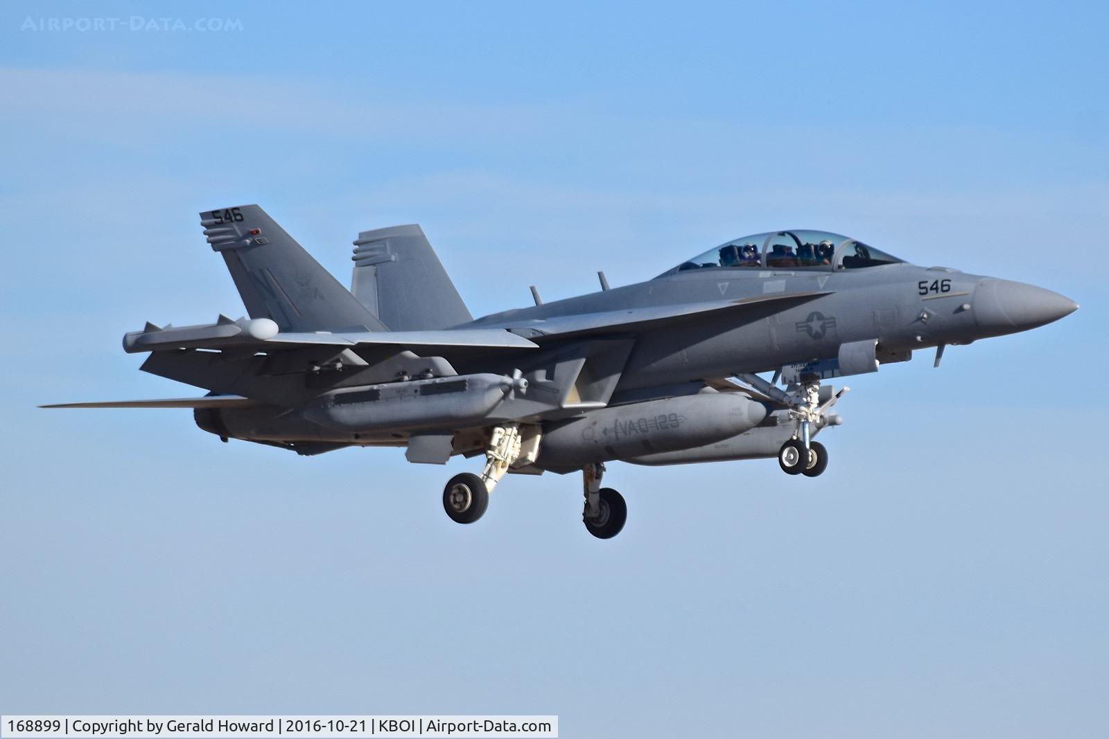 168899, Boeing EA-18G Growler C/N G-97, Landing RWY 10R. VAQ-129  “Vikings”, NAS Whidbey Island.
