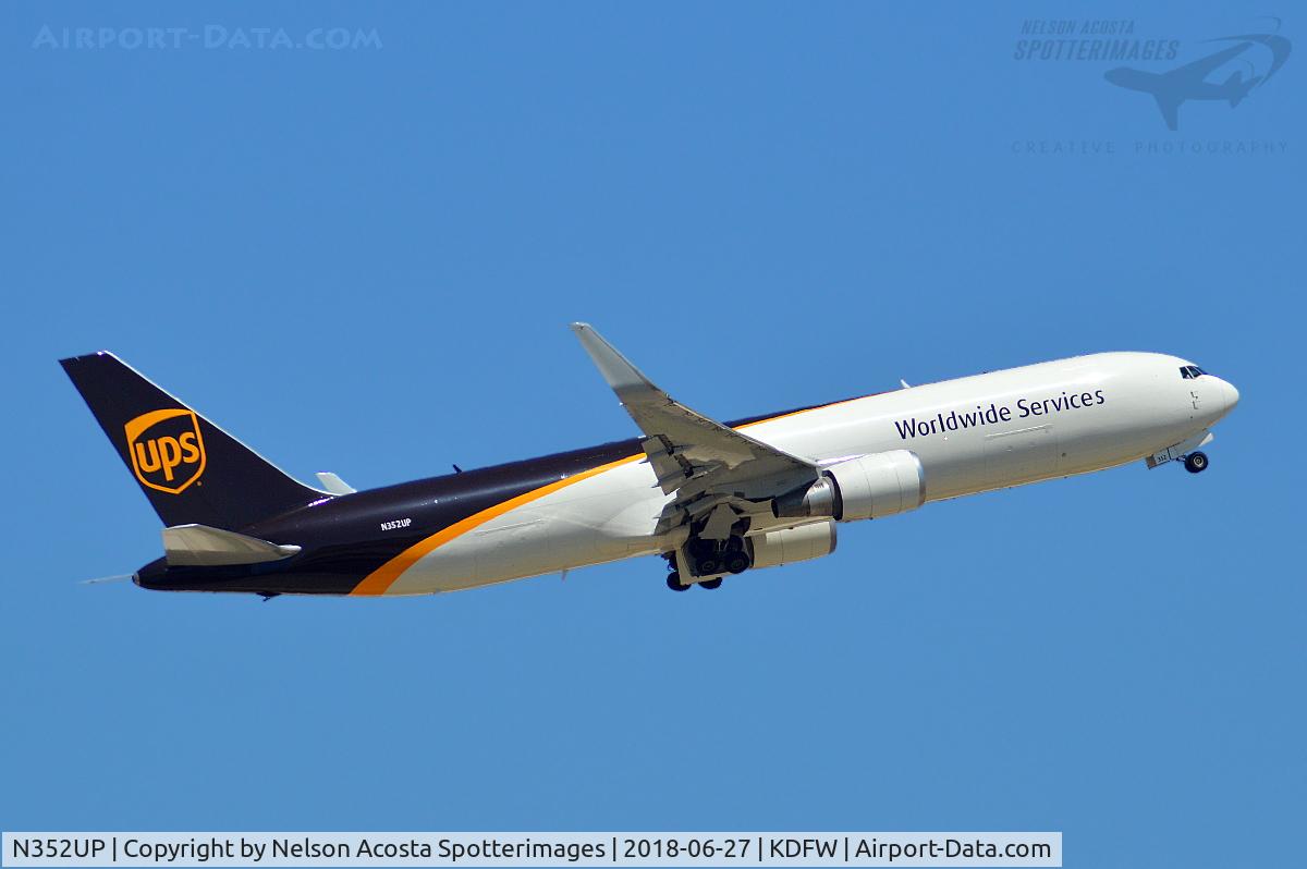 N352UP, 2012 Boeing 767-34AF/ER C/N 37875, Boeing 767-34AF (ER)  Dallas / Fort Worth  (KDFW)  > San Jose (KSJC)