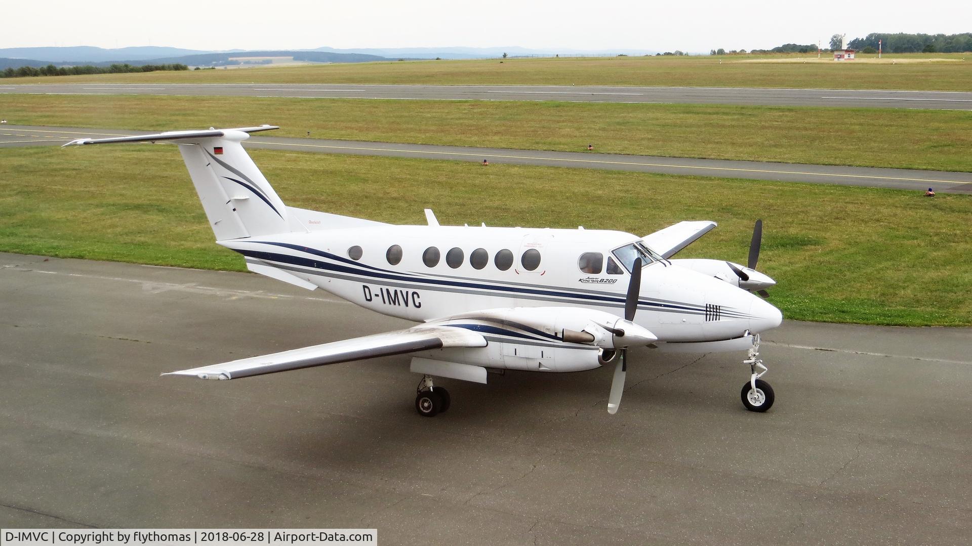 D-IMVC, 2000 Raytheon B200 King Air C/N BB-1741, D-IMVC Bayreuth Airport