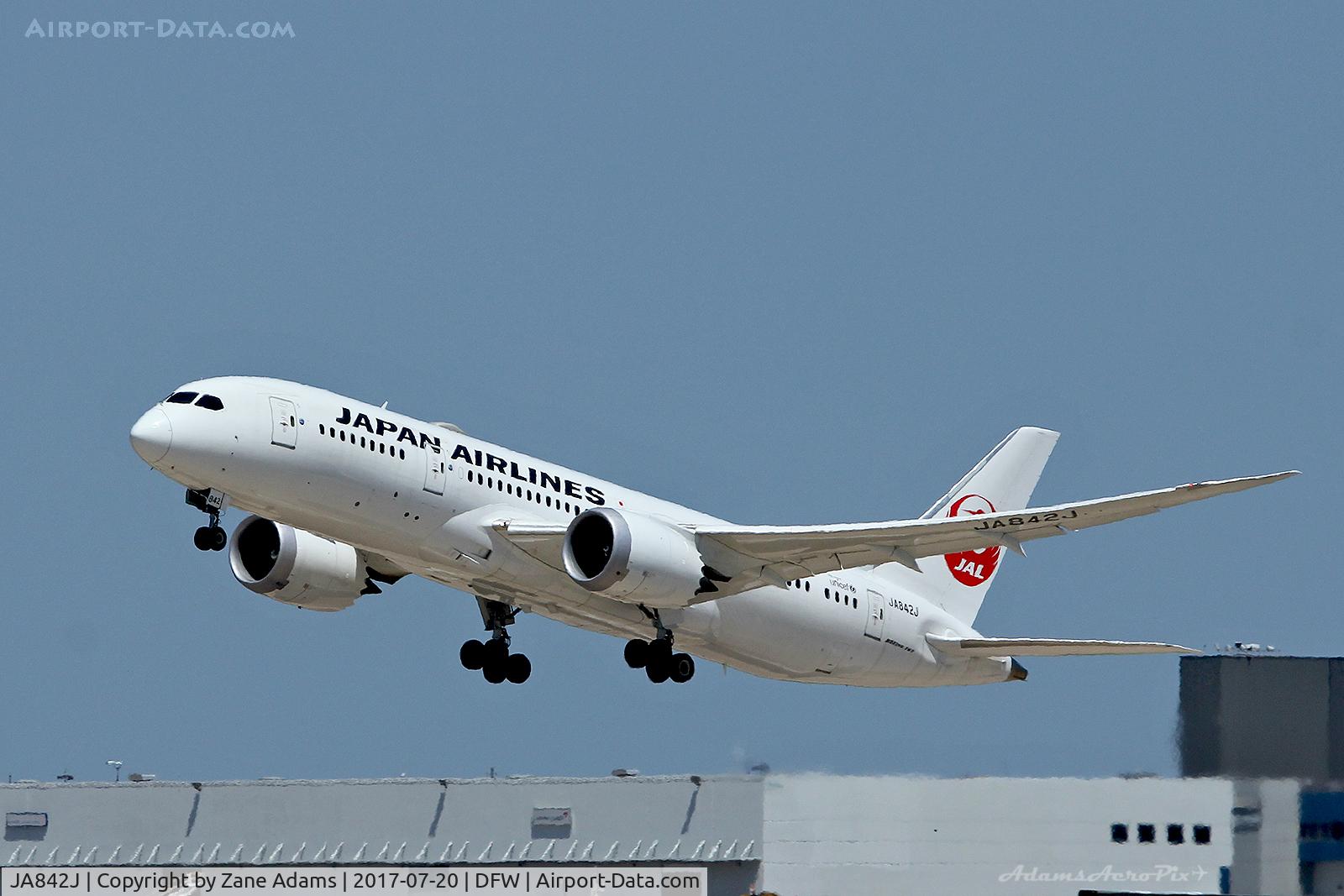 JA842J, 2015 Boeing 787-8 Dreamliner Dreamliner C/N 35854, At DFW Airport