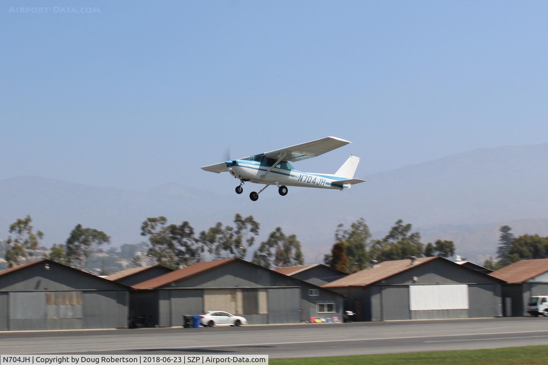 N704JH, 1976 Cessna 150M C/N 15078644, 1976 Cessna 150M, Continental O-200 100 Hp, takeoff climb Rwy 22