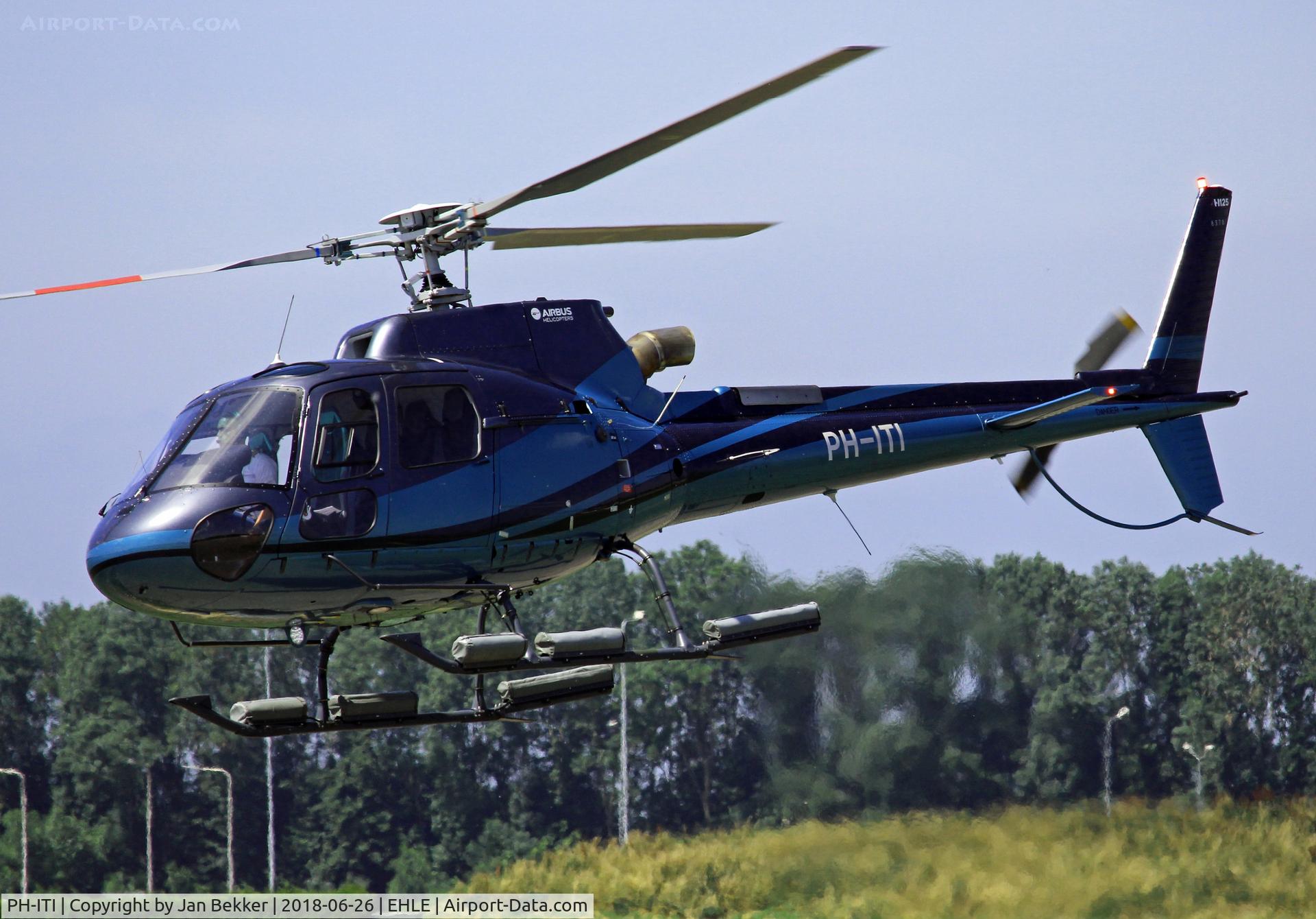 PH-ITI, 2017 Airbus Helicopters AS-350B-3 Ecureuil C/N 8378, Lelystad Airport