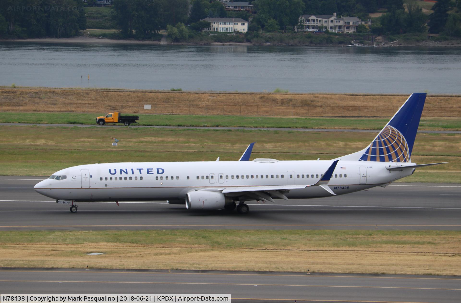 N78438, 2009 Boeing 737-924/ER C/N 33533, Boeing 737-900ER