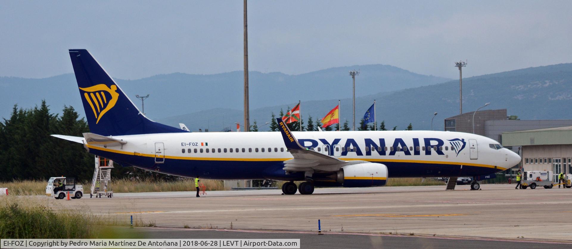 EI-FOZ, 2016 Boeing 737-8AS C/N 44731, Foronda - Vitoria-Gasteiz - Euskadi - España