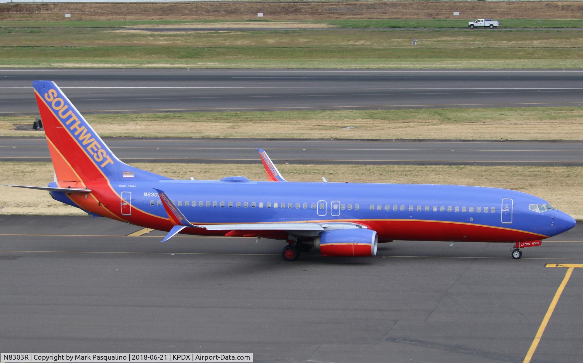 N8303R, 2012 Boeing 737-8H4 C/N 36681, Boeing 737-800