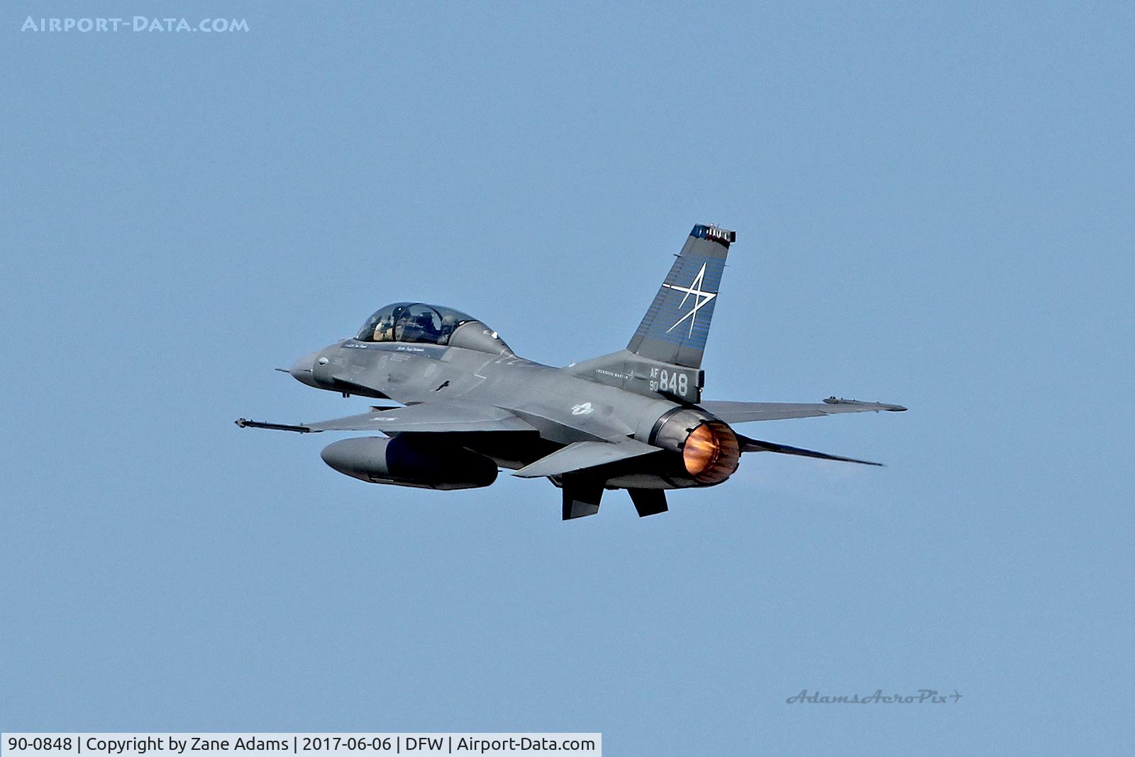 90-0848, 1990 General Dynamics F-16D Fighting Falcon C/N CD-15, Departing NAS Fort Worth