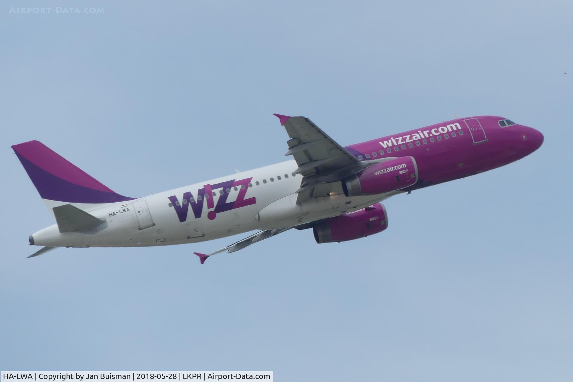HA-LWA, 2010 Airbus A320-232 C/N 4223, Wizz Air