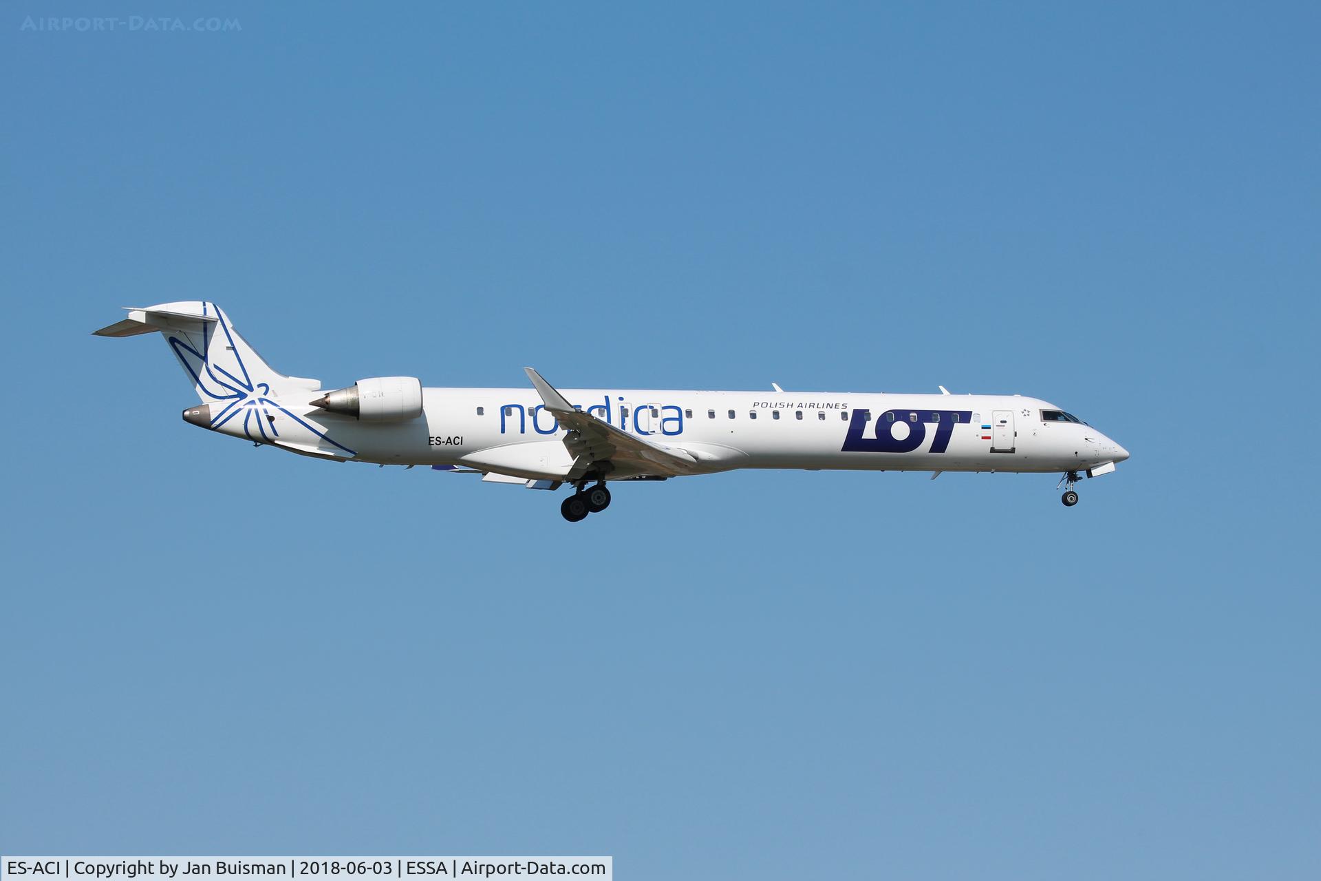 ES-ACI, 2006 Bombardier CRJ-900 (CL-600-2D24) C/N 15074, Nordica/LOT