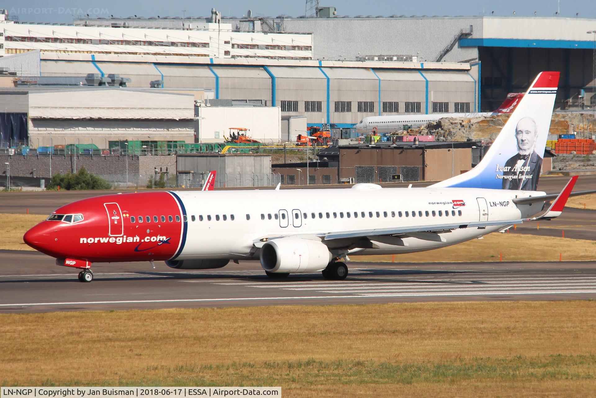 LN-NGP, 2013 Boeing 737-8JP C/N 39028, Norwegian