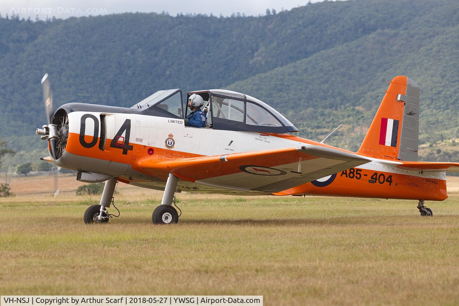 VH-NSJ, 1955 Commonwealth CA-25 Winjeel Winjeel C/N CA25-04, Red Thunder - Watts Bridge 2018