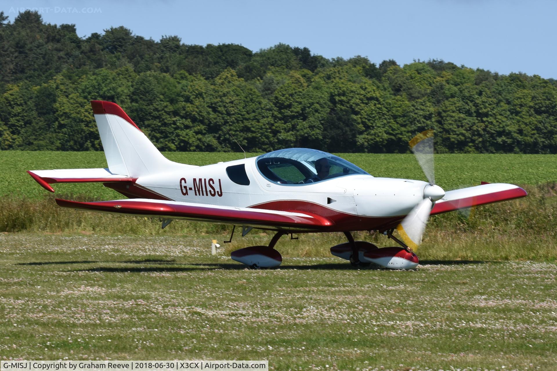 G-MISJ, 2010 CZAW SportCruiser C/N LAA 338-14862, Just landed at Northrepps.