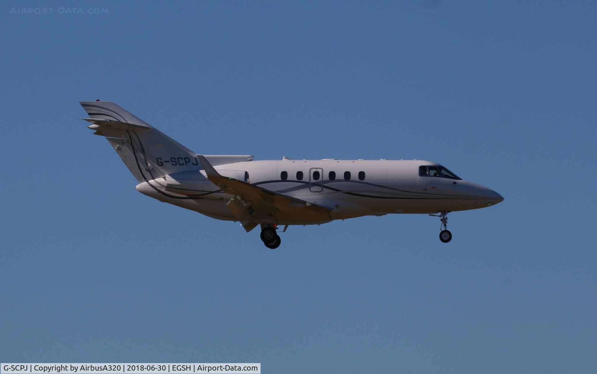 G-SCPJ, 2009 Hawker Beechcraft 900XP C/N HA-0140, Arriving on RWY 09