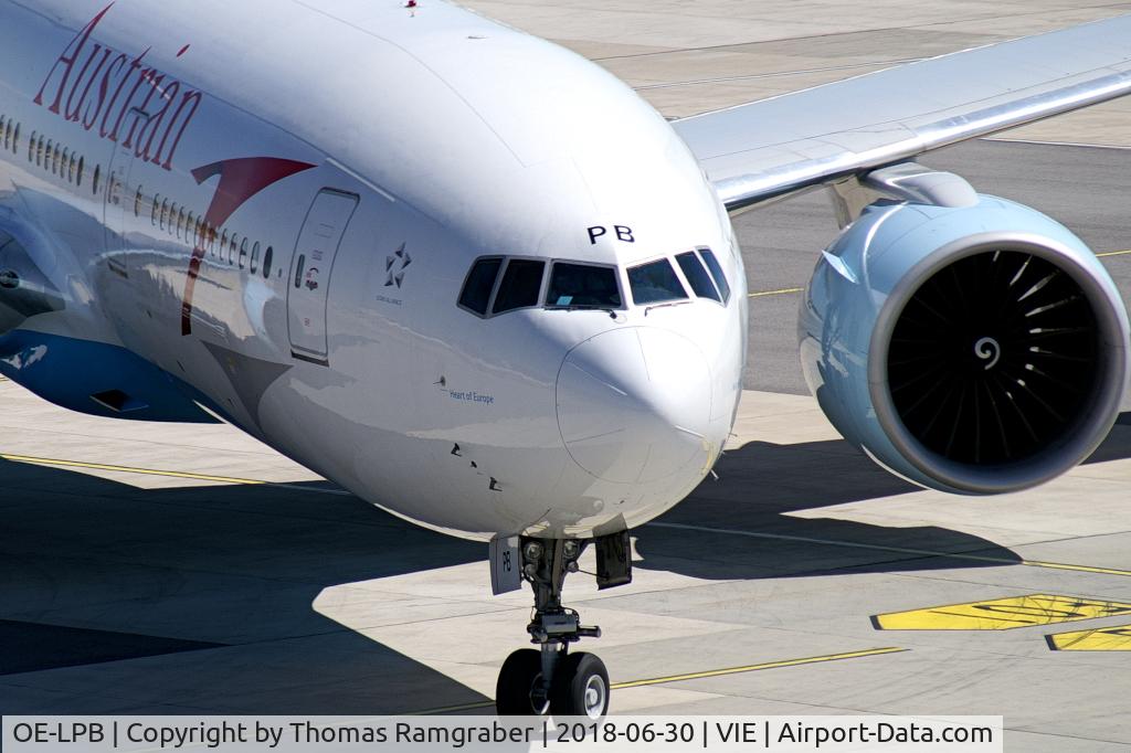 OE-LPB, 1998 Boeing 777-2Z9/ER C/N 28699, Austrian Airlines Boeing 777-200
