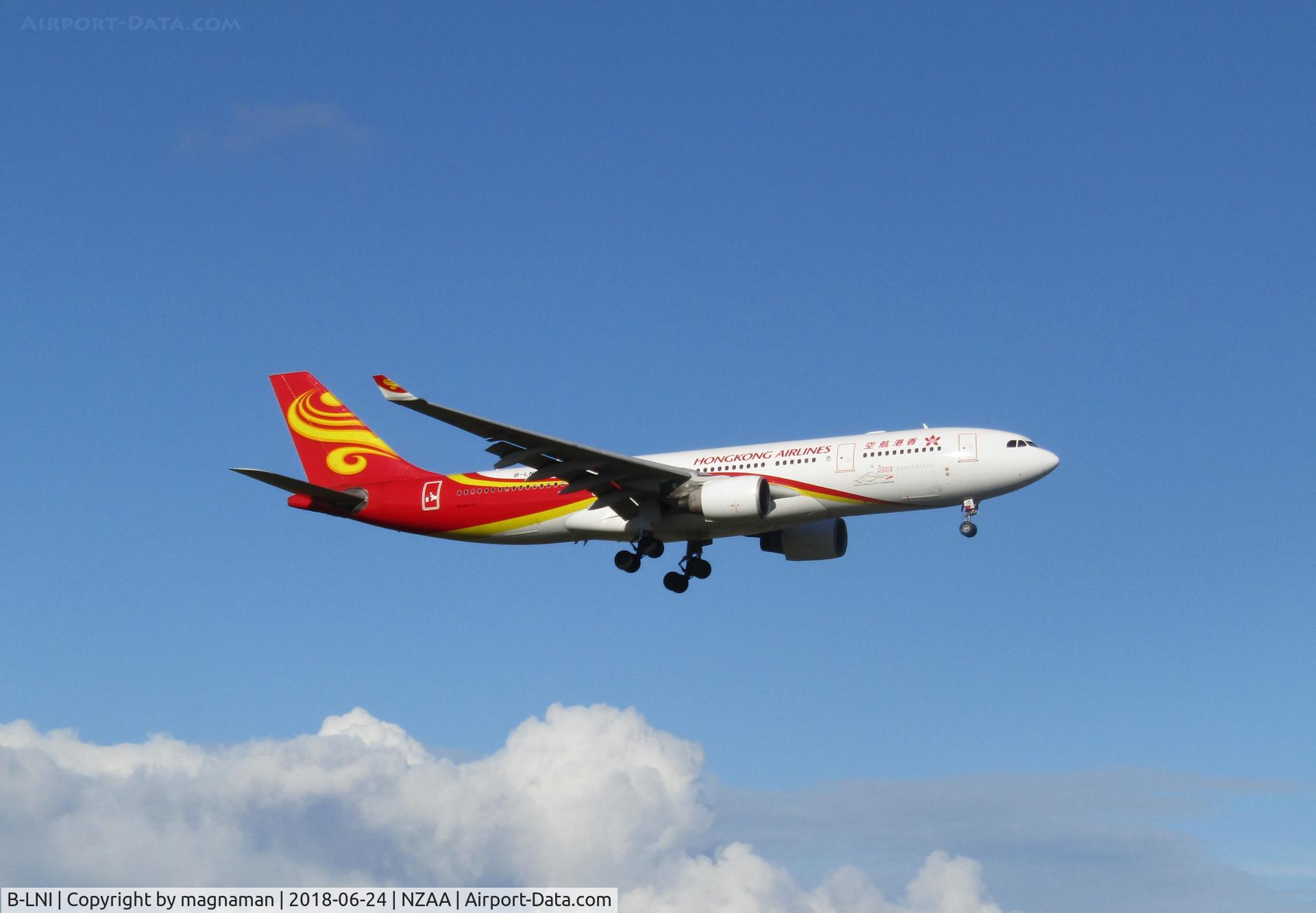 B-LNI, 2010 Airbus A330-223 C/N 1034, short finals