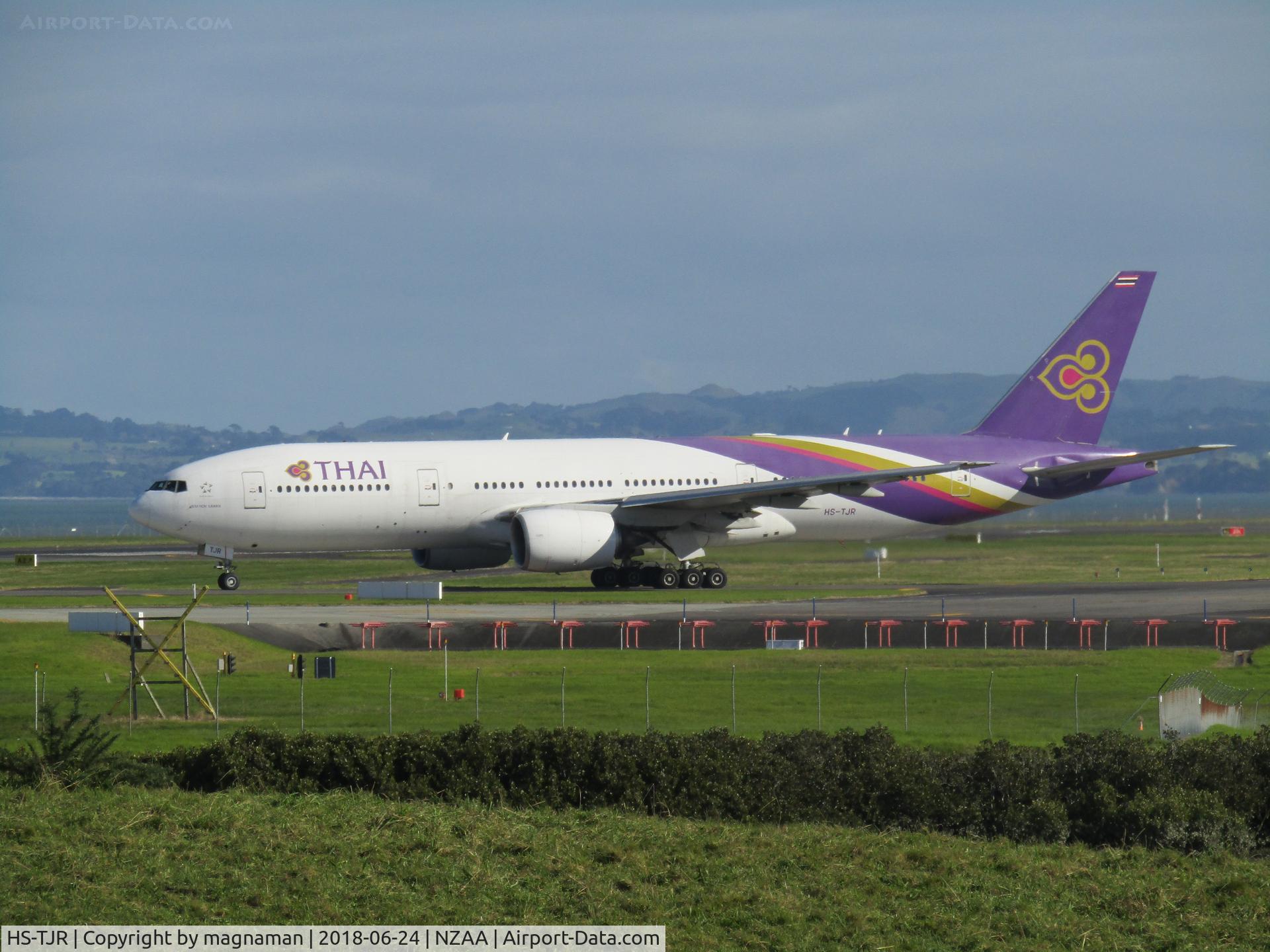 HS-TJR, 2006 Boeing 777-2D7/ER C/N 34586/588, waiting to depart