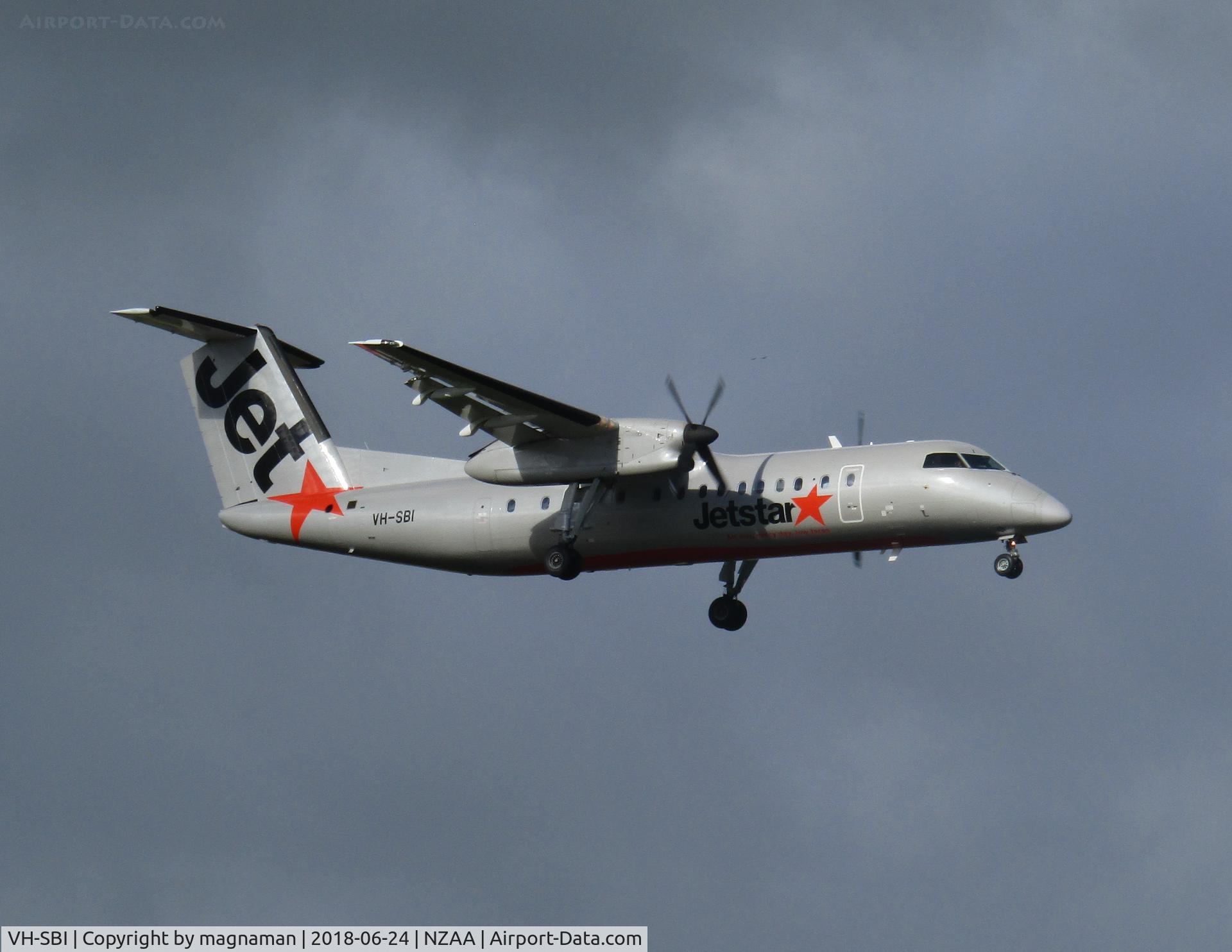 VH-SBI, 2004 De Havilland Canada DHC-8-315Q Dash 8 C/N 605, about to land at AKL