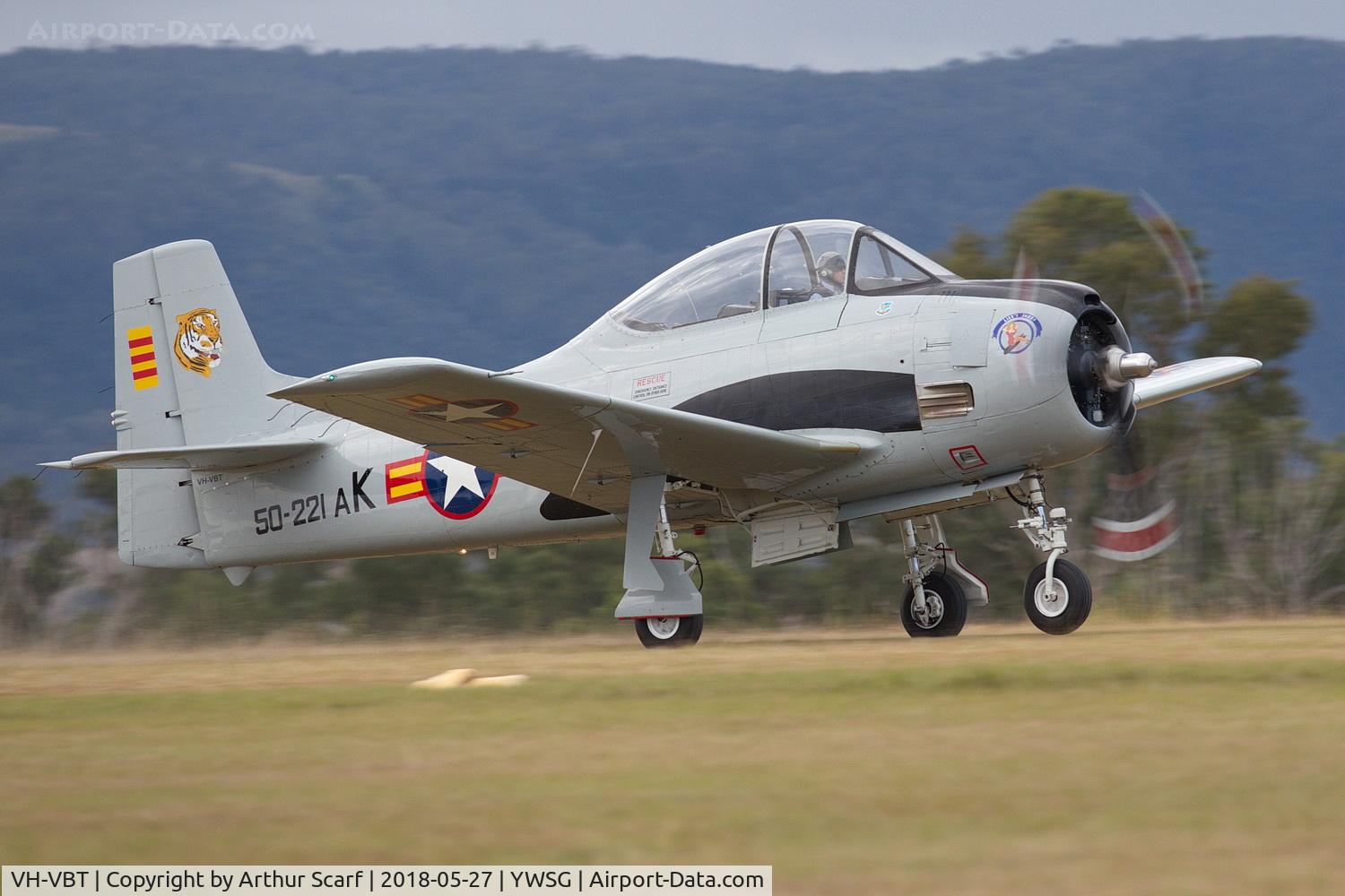 VH-VBT, 1950 North American T-28A Trojan C/N 171-27, Red Thunder - Watts Bridge 2018