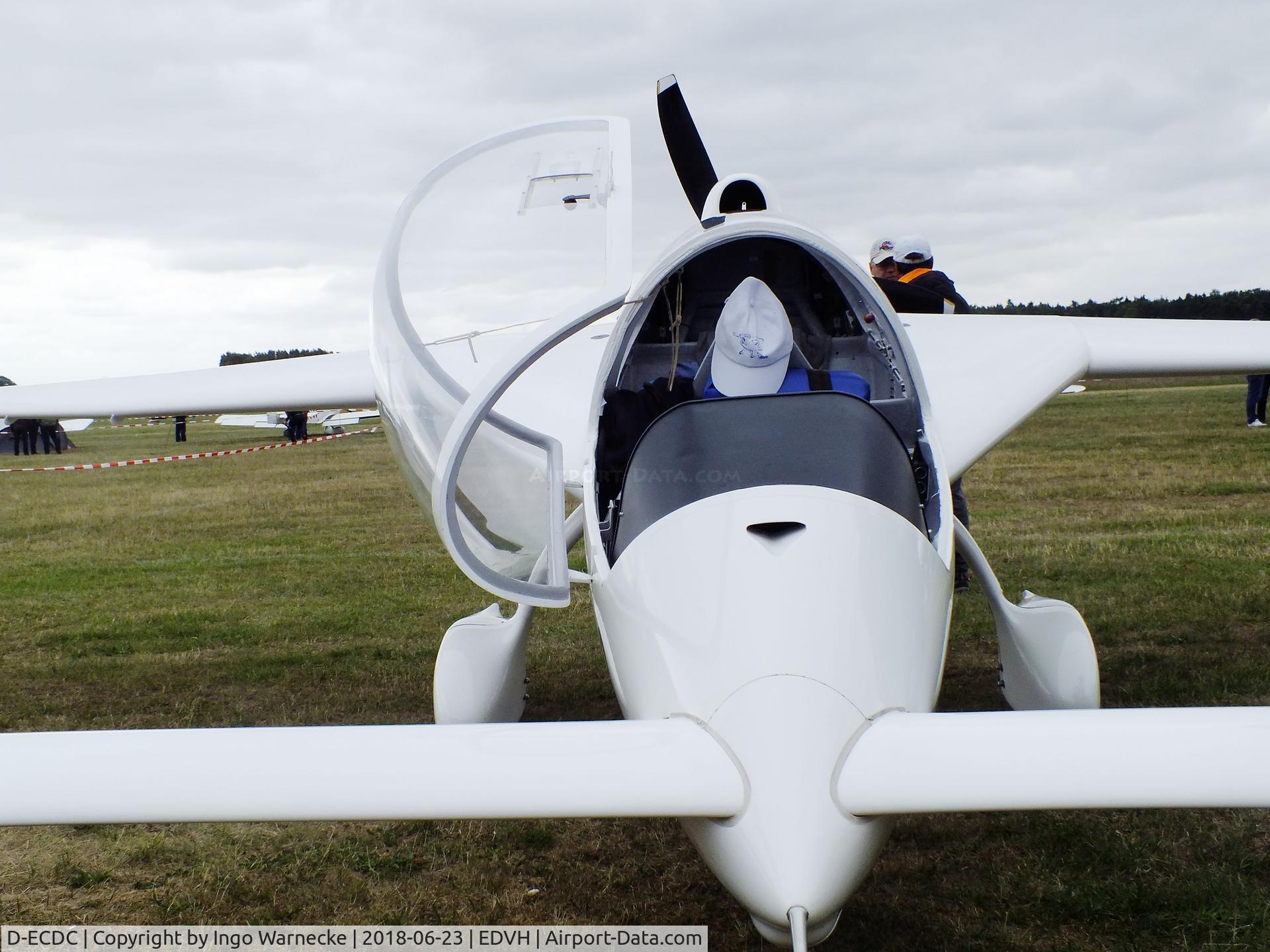 D-ECDC, Claren KI-1 Ente (Duck) C/N 001, Claren Kl-1 Ente at the 2018 OUV-Meeting at Hodenhagen airfield