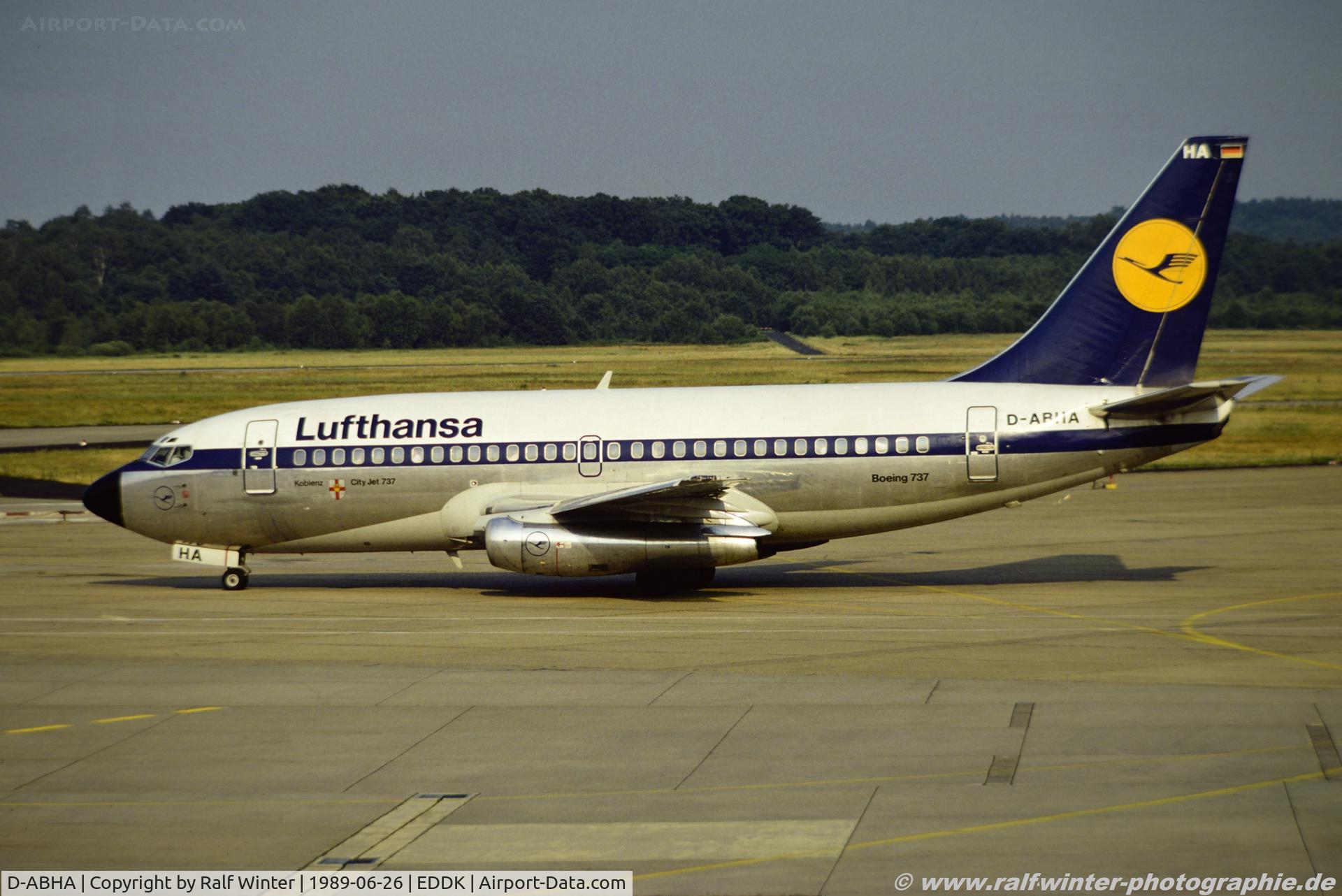 D-ABHA, 1981 Boeing 737-230 C/N 22131, Boeing 737-230  - LH DLH Lufthansa 'Koblenz' - 22131 - D-ABHA - 26.06.1989 - CGN